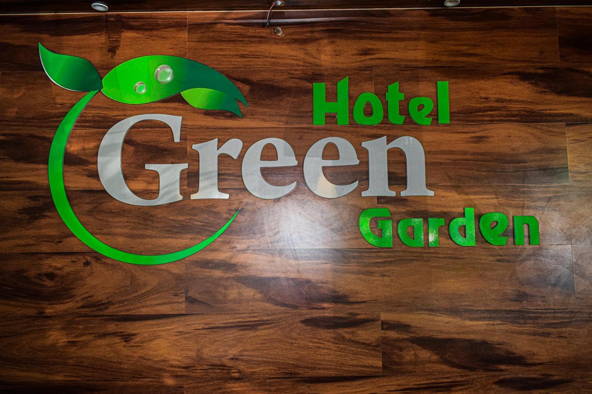 טרינקומאלה Hotel Green Garden מראה חיצוני תמונה